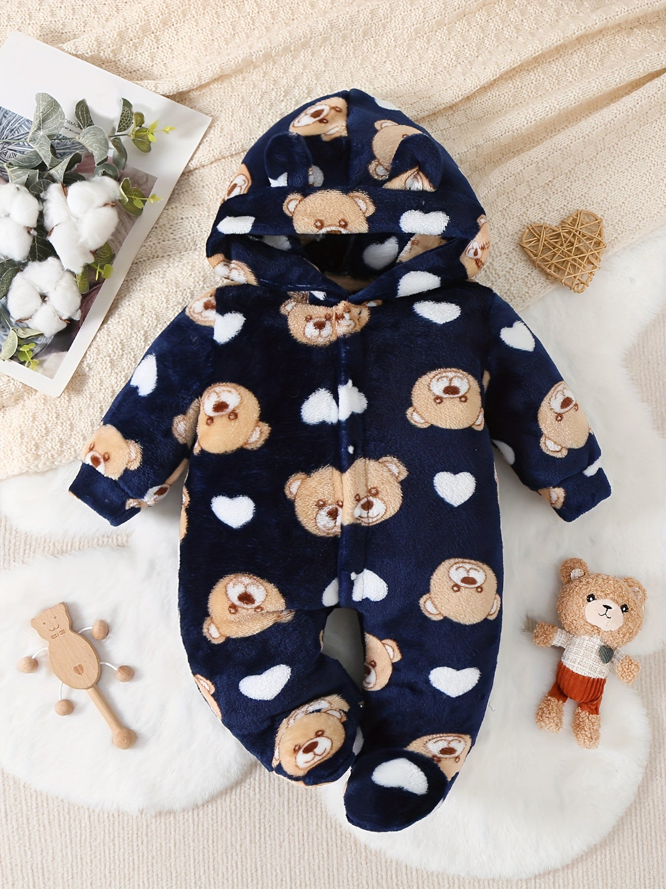 Cozy & Cute Kids' Plush Hooded Romper – Cartoon Bear & Heart Design (Button-Up, Warm Footie for Fall/Winter, Outdoor Wear)