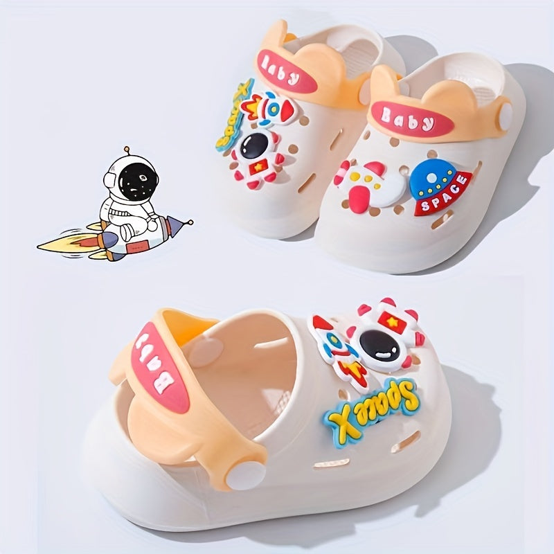 Children's Soft Bottom Summer Slippers for Girls, Cartoon Pattern, Light Up Crib Shoes, Breathable, PVC Upper, Sole, and Insole, No Lining Inside, Spring/Summer
