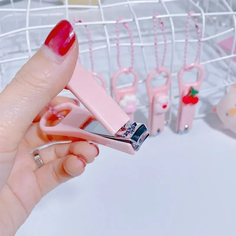 Girls Heart Pink Nail Clippers with Bead Chain Cartoon Bear Rabbit Nail Trimmer Cutter for Baby Kids Care Manicure Tools