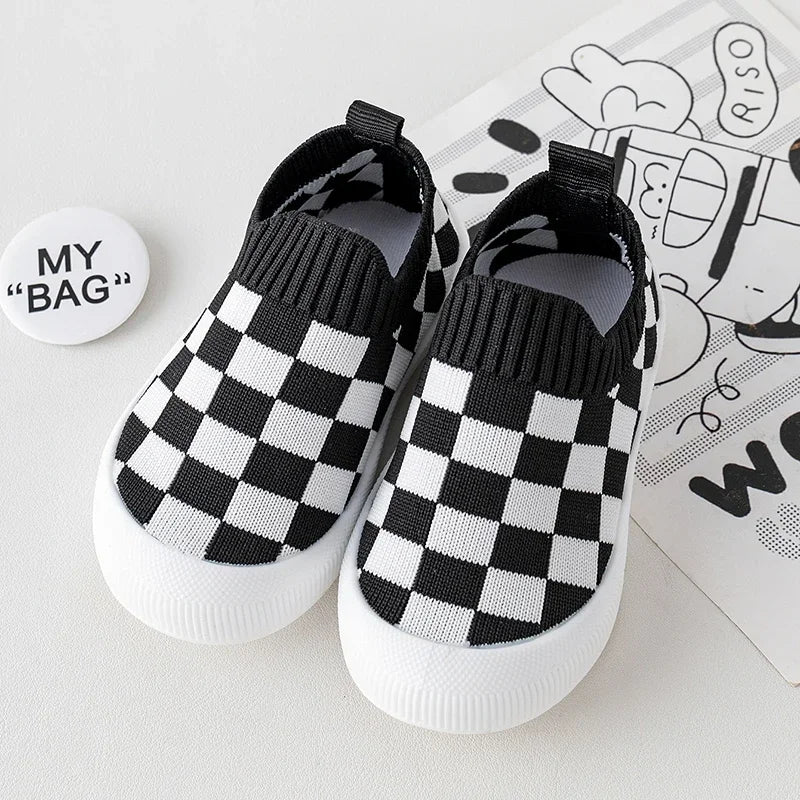 Spring New Slip-On Toddler Shoes – Non-Slip Classic Plaid First Walkers for Boys & Girls, Autumn Sport Sneakers