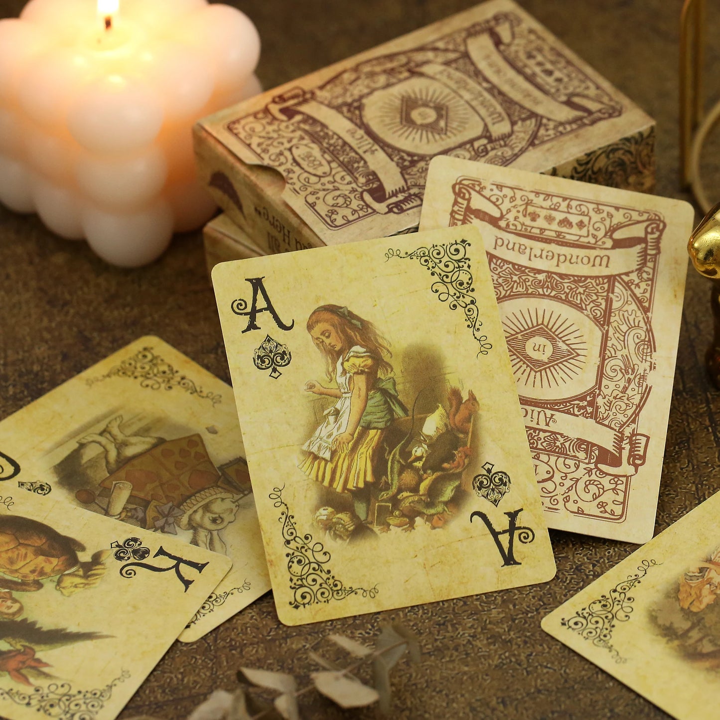 1Set Vintage Style Playing Cards - Alice in Wonderland Poker Deck - Retro Board Game - Never Opened