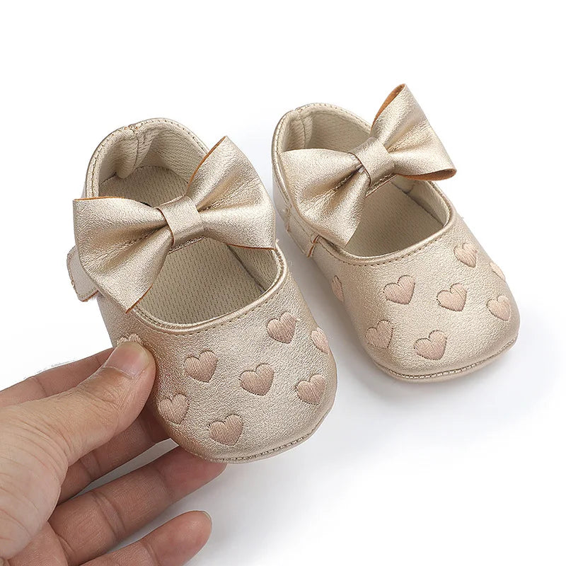 0-18 Month Newborn Baby Shoes – Classic Love Leather First Walkers for Boys & Girls, Multicolor Toddler Infant Shoes