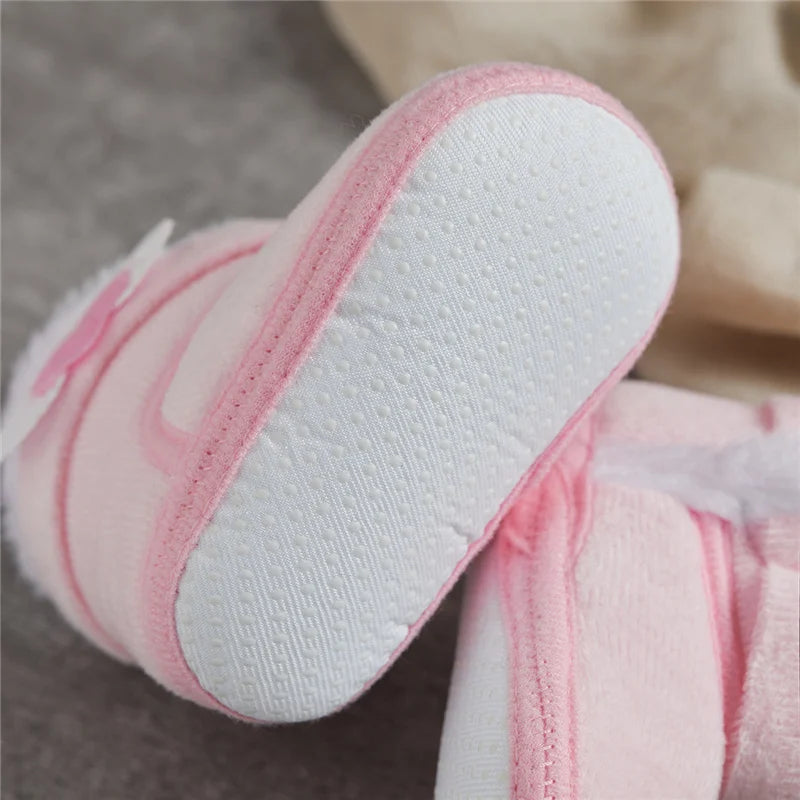 Suefunskry Newborn Baby Winter Snow Boots, Contrast Color Ankle Boots, Warm Plush Heart Wings Baby Walking Shoes for Toddlers (0-18M)
