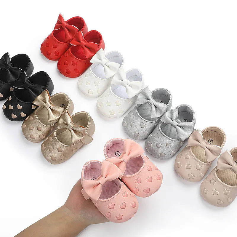 0-18 Month Newborn Baby Shoes – Classic Love Leather First Walkers for Boys & Girls, Multicolor Toddler Infant Shoes