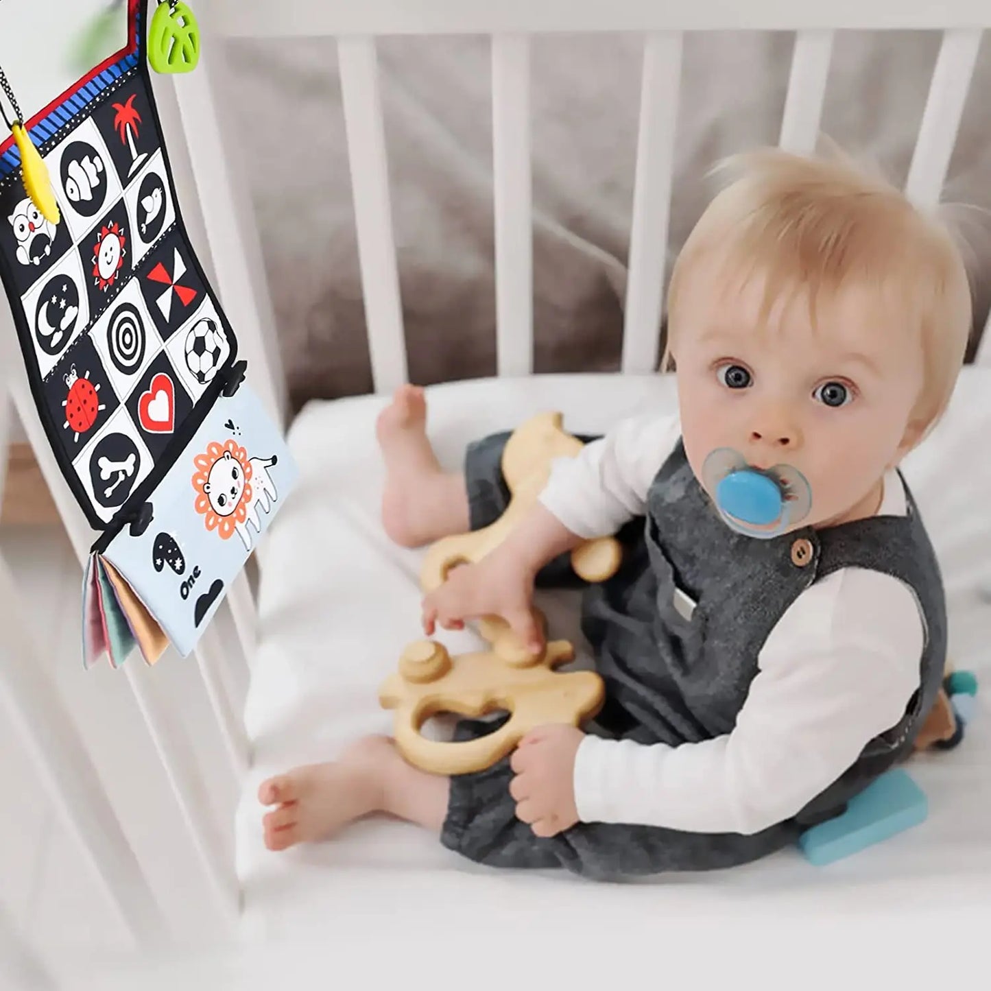 Baby Cloth Book with Distorting Mirror - Soft Cartoon Parent-Child Interactive Early Educational Montessori Toy for Children