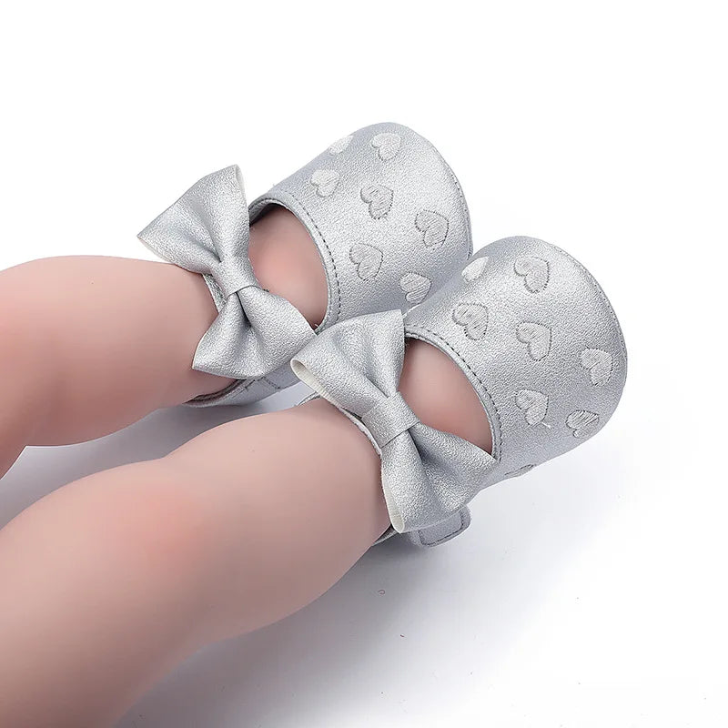 0-18 Month Newborn Baby Shoes – Classic Love Leather First Walkers for Boys & Girls, Multicolor Toddler Infant Shoes