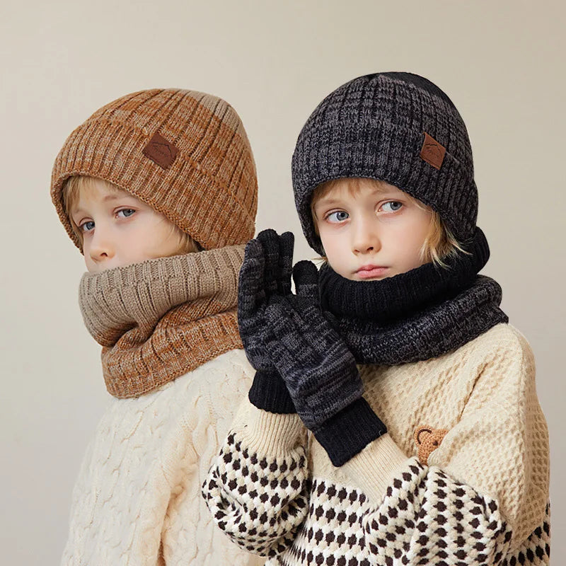 Winter Children’s Hat, Scarf & Gloves Set – Knitted Beanie with Thick Velvet Lining – Warm Neck Warmer & Mittens for Boys & Girls (4-10Y)