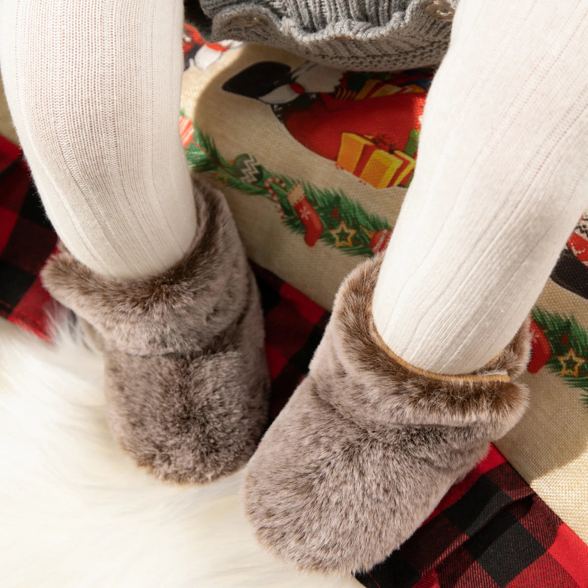 KIDSUN Baby Booties, Newborn Infant Boy Girl Non-Slip Soft Sole Crib Shoes, Toddler Plush Fluff Winter Warm Prewalker Boots