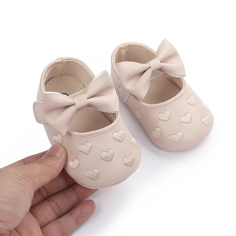 0-18 Month Newborn Baby Shoes – Classic Love Leather First Walkers for Boys & Girls, Multicolor Toddler Infant Shoes