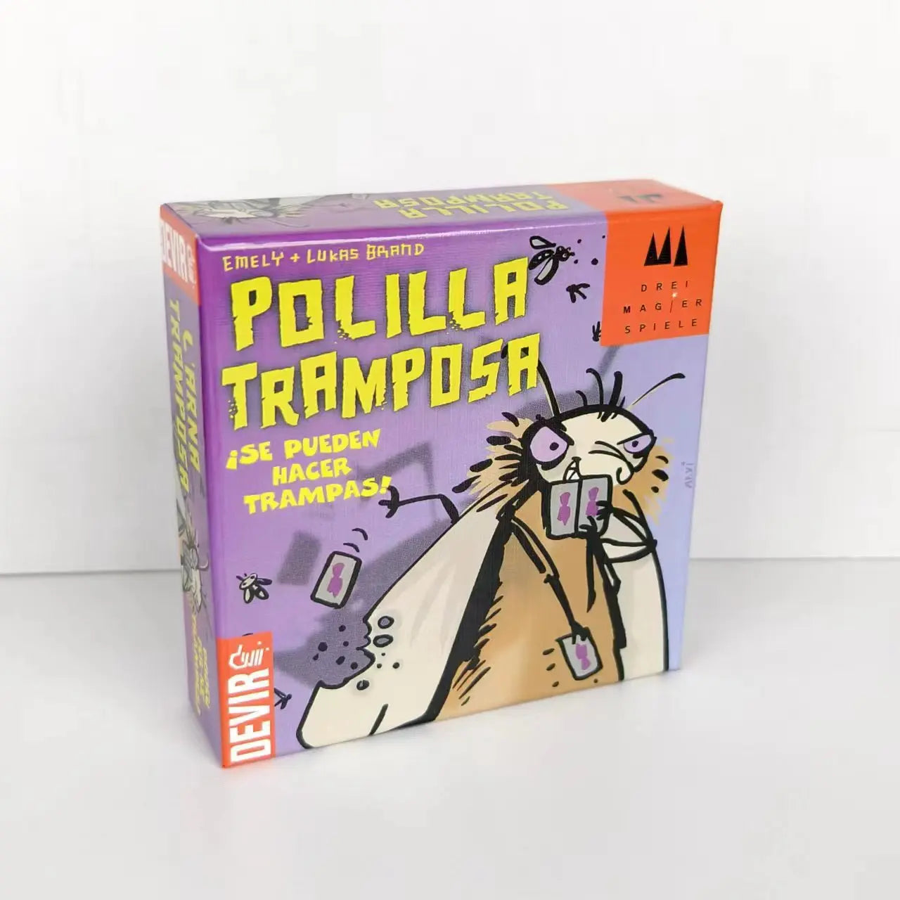 Polilla Tramposa Board Game - Cheating Moth Spanish Card Game for Adults and Children, Family Party Juego de Mesa