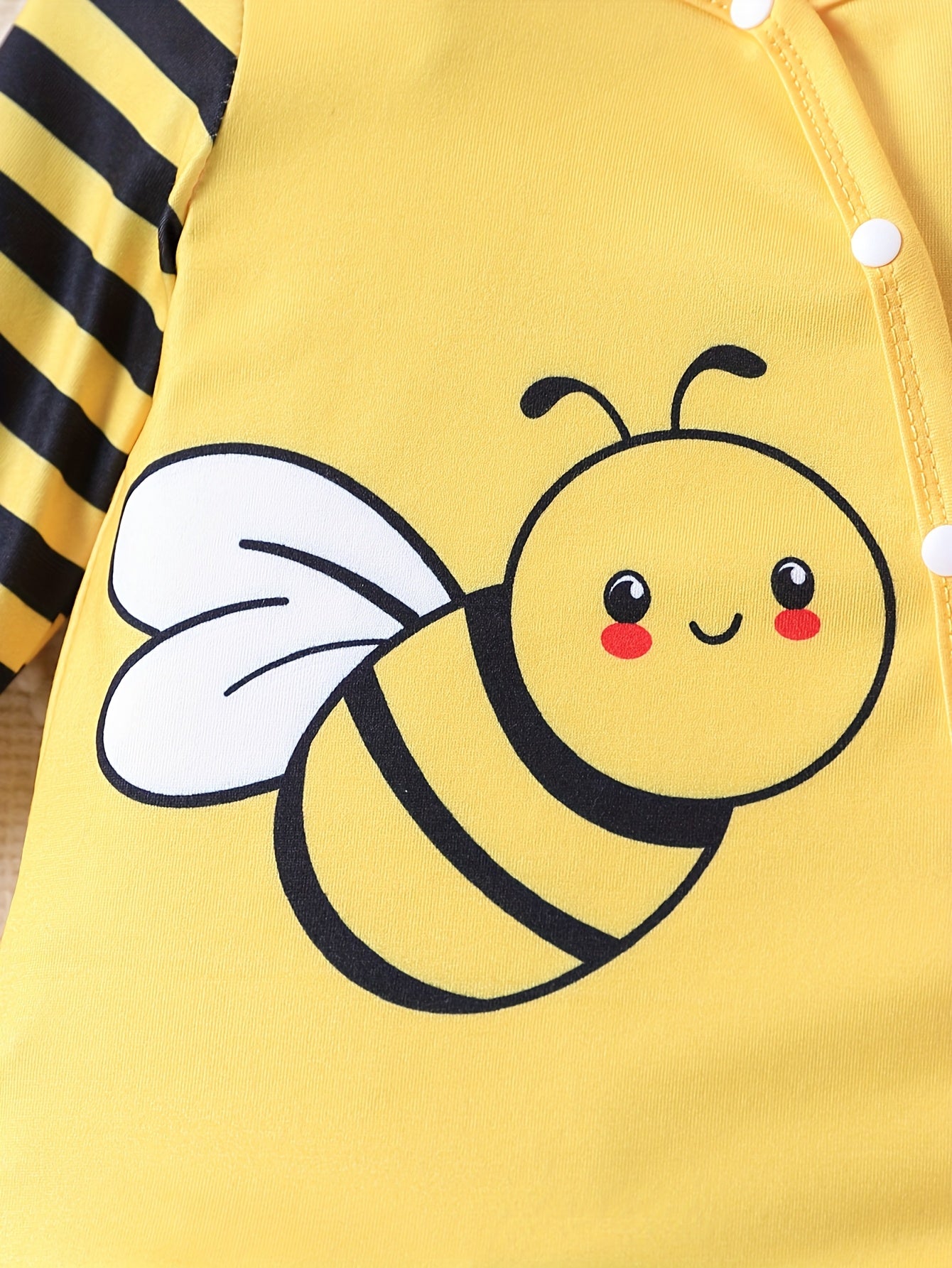 Girls' Cute Cartoon Little Bee Striped Onesie – Long Sleeve Romper with Hat (Spring/Autumn Outdoor Wear)
