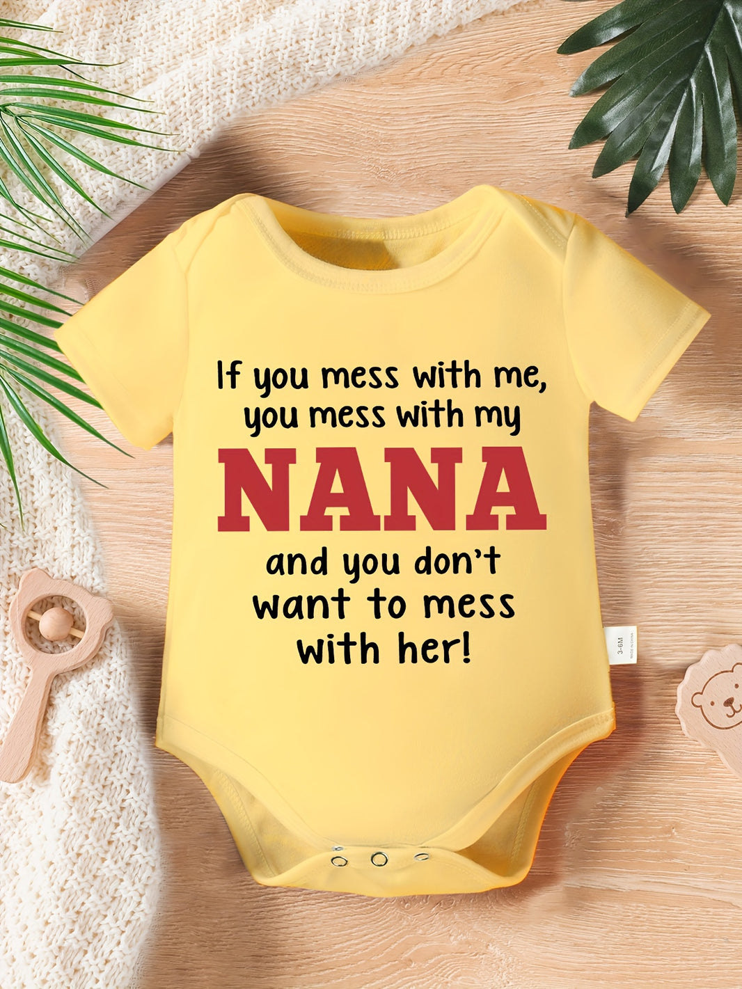 Unisex Infant Letter Print Bodysuit – White Short Sleeve Crew Neck Onesie (Casual, All-Season Indoor & Outdoor Wear)