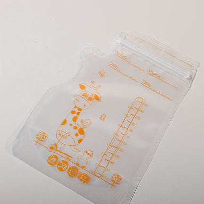 100pcs Giraffe-Themed Kids’ Food Storage Bags – 250ml (8.45oz) Each – Self-Standing, Space-Saving, Transparent BPA-Free Bags for Breastfeeding & Baby Feeding – Easy Pour Spout & Stackable Design