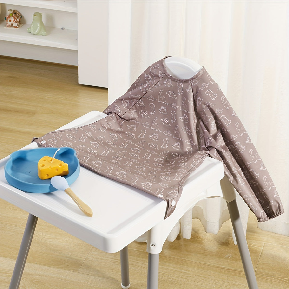Waterproof Brown Highchair Cover – Durable Long-Sleeve Polyester Feeding Bib with Playful Animal Design – Perfect for Mealtime & Art Activities, Great Holiday Gift - Kidzy Market