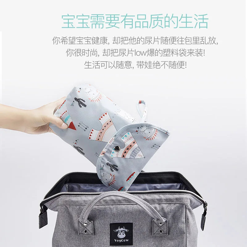 New Waterproof and Reusable Baby Diaper Bag, Large Capacity Mommy Handbag Diaper Storage Bag for Wholesale - Kidzy Market