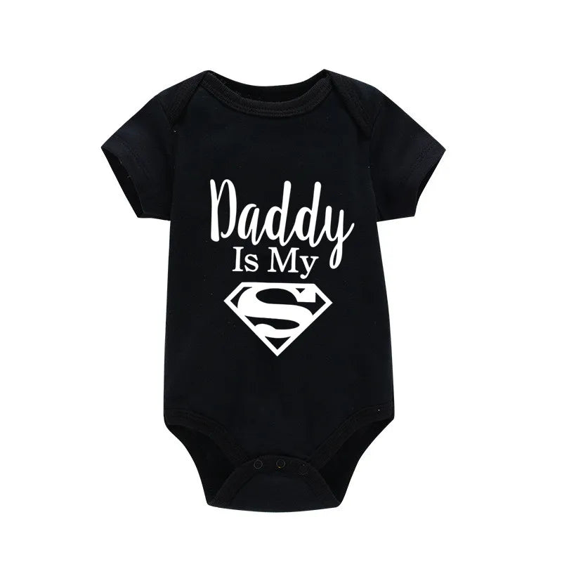 Newborn Baby Romper – "Daddy Is My Hero" Funny Print Bodysuit – Cute & Casual Infant Jumpsuit for Baby Boys & Girls