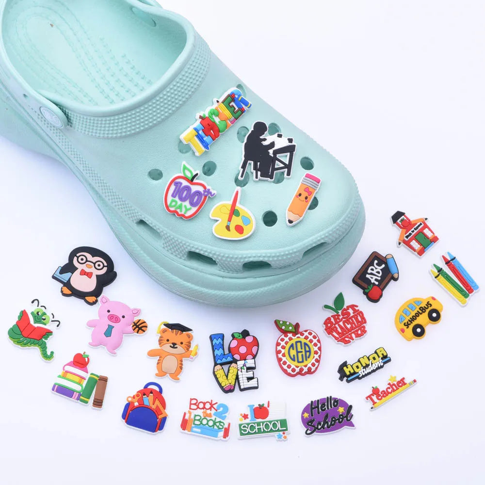 1-Piece Cute Cartoon Animal Shoe Charm for Kids — School Teacher Shoe Decoration Gift