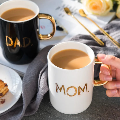 Mom & Dad Ceramic Coffee Mug with Lid & Spoon — 400ml (13.5 fl oz) | Gift Box, Black & White