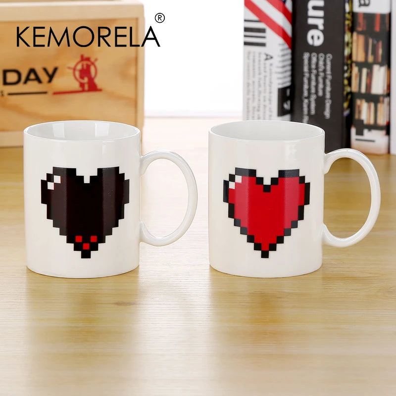 Peach Heart Color-Changing Ceramic Mug – 330ml (11 fl oz) Heat-Sensitive Magic Coffee Cup, Novelty Valentine's Gift