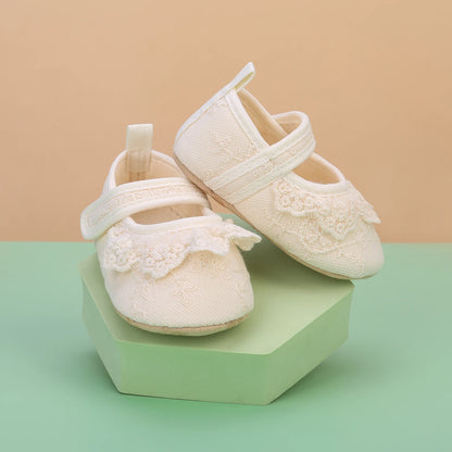 BeQeuewll Infant Baby Girls Shoes – Non-Slip Soft Soled Lace Bowknot Flats, Spring/Autumn First Walker Princess Shoes