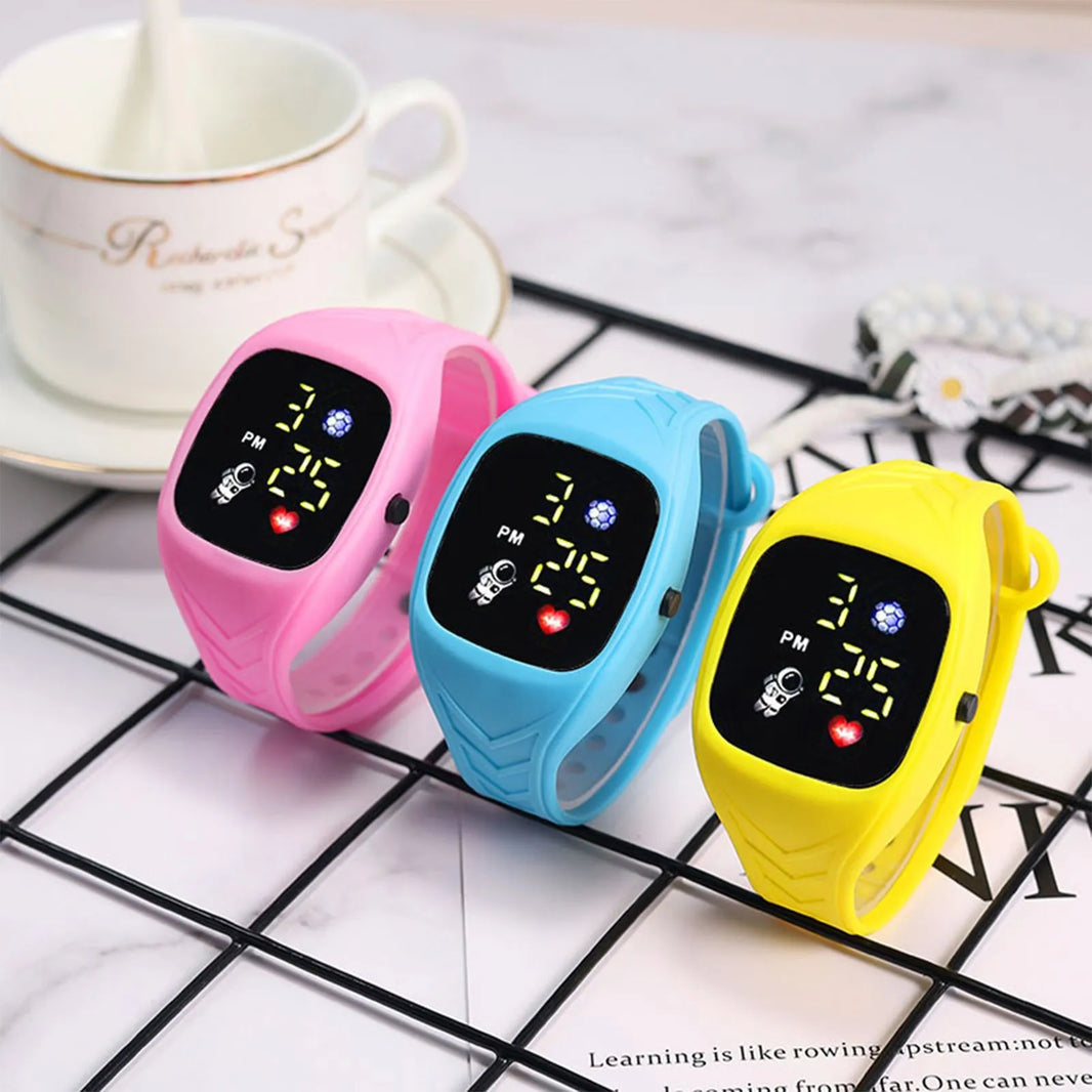 Children’s Sports Electronic LED Digital Watch 24-Hour Outdoor Sports Silicone Strap Football Watch