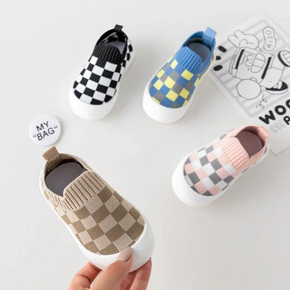 Spring New Slip-On Toddler Shoes – Non-Slip Classic Plaid First Walkers for Boys & Girls, Autumn Sport Sneakers