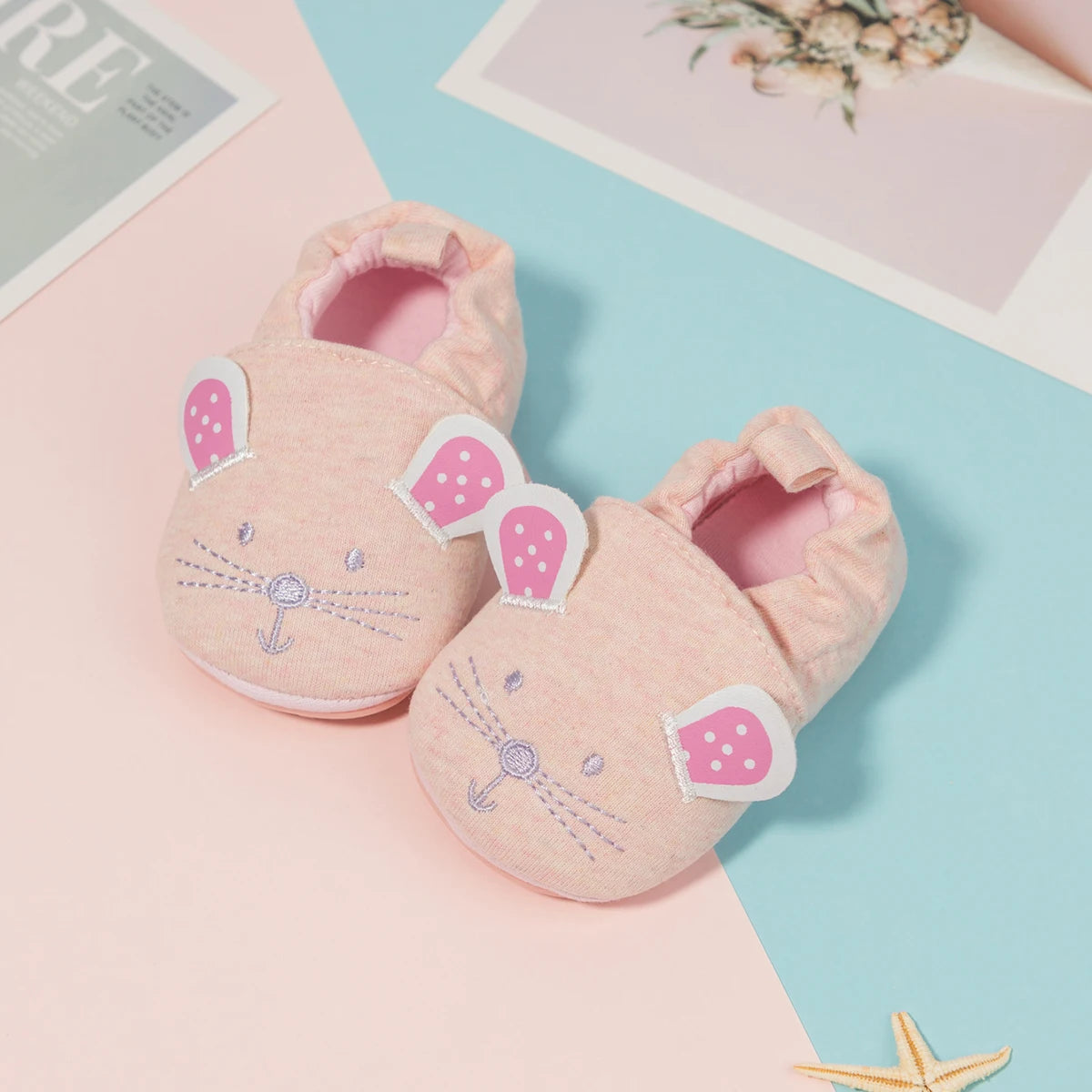 Baby Unisex Cotton Shoes – Cute Animal Bee Anti-Slip Soft Bottom First Walkers for Boys & Girls, Newborn Toddler Crib Shoes