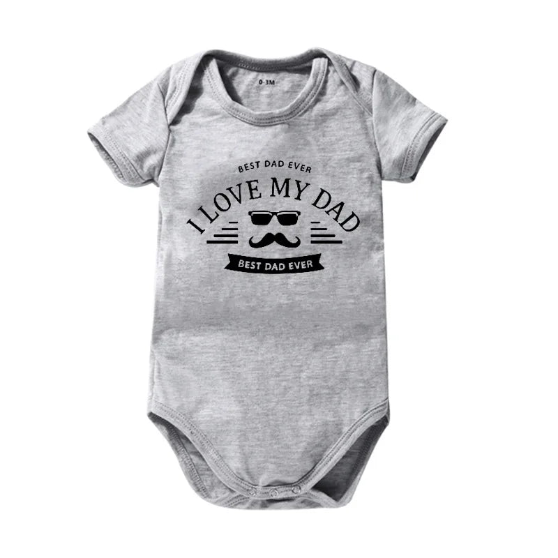Popular "Mom+Dad=Me" Baby Romper – 100% Cotton Summer Onesie, Newborn Baby Clothes, Unisex Crawling Clothes, Comfortable and Cute