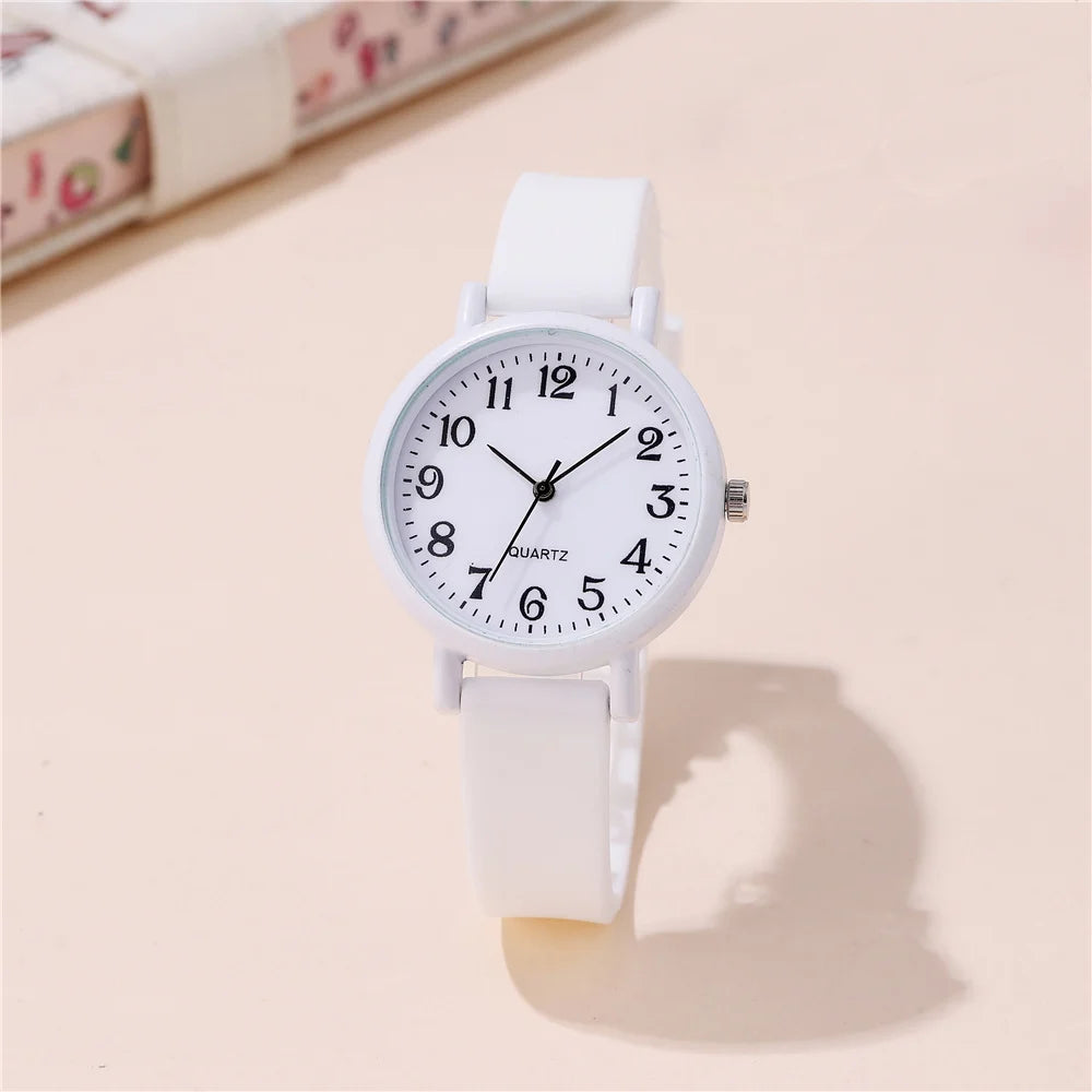 Fashion Simple Silicone Band Quartz Watch for Boys, Girls, and Students