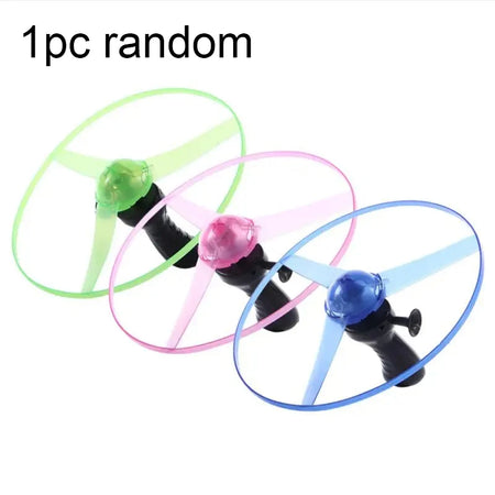 Flashing LED Spinning UFO Flying Saucer Toy with Pull String & Handle — 1-Pack Outdoor Kids Toy