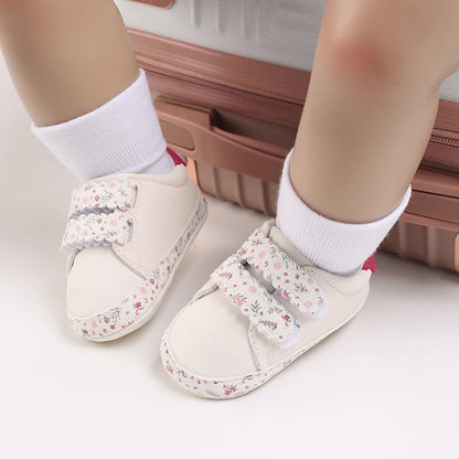 Fashion Infant Spring Shoes – Non-Slip White Soft-Soled Sneaker for Newborn Boys & Girls
