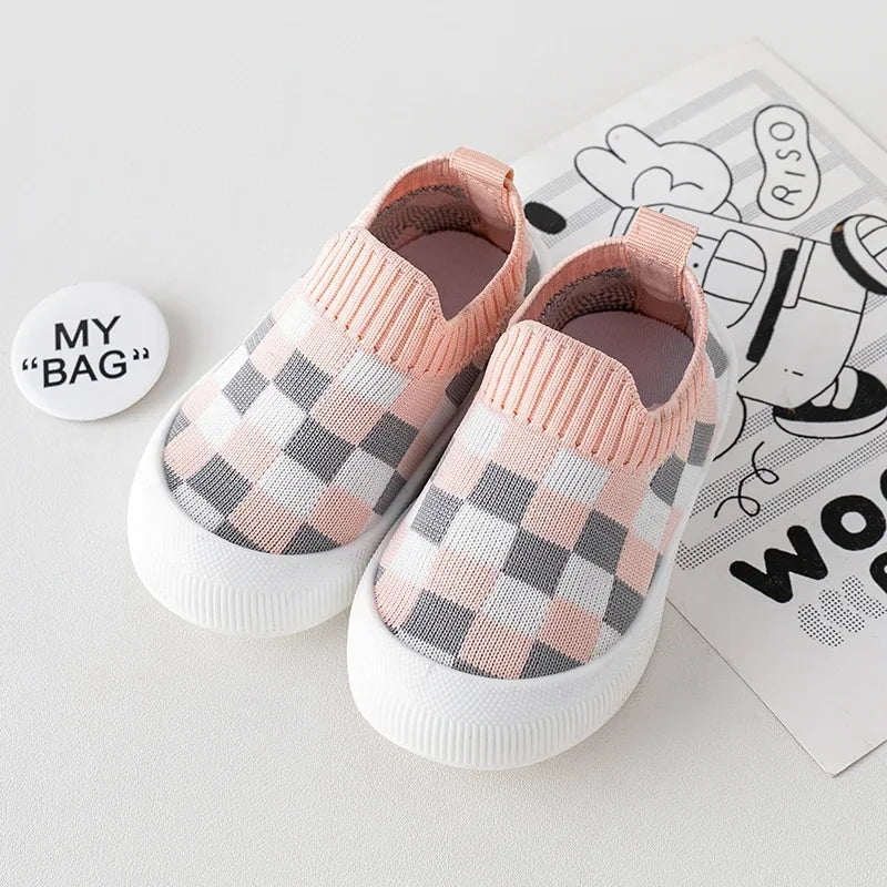Spring New Slip-On Toddler Shoes – Non-Slip Classic Plaid First Walkers for Boys & Girls, Autumn Sport Sneakers
