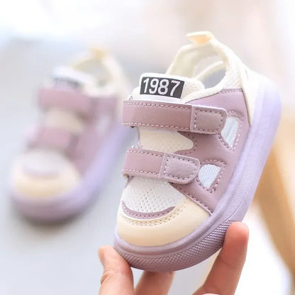 Kids Sports Sandals Summer New Boys' Hollow Board Shoes 1-4 Years Old Comfortable Casual Sandals for Boys Baby Shoes