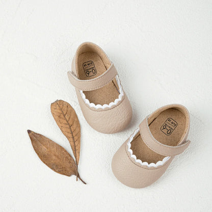 Newborn Baby Breathable Fashion Leather Shoes – Lace Princess Shoes with Non-Slip Soft Bottom