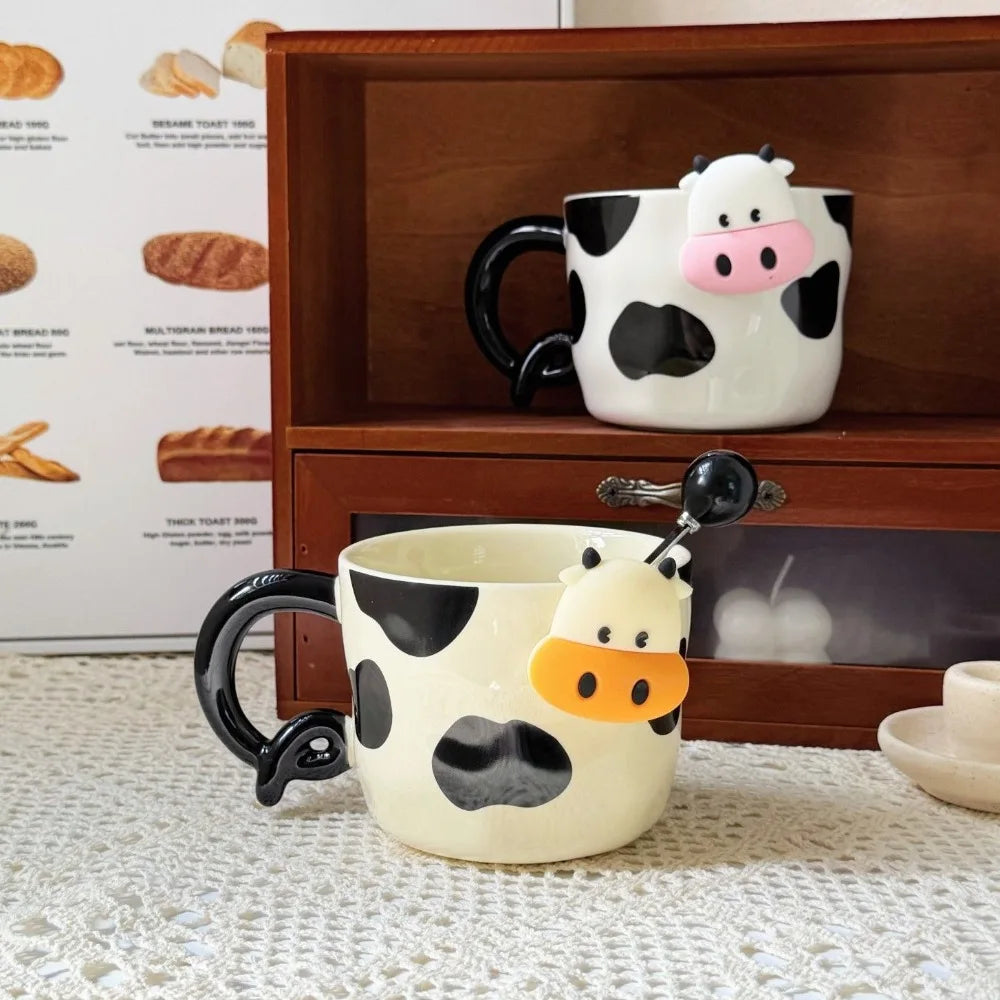 Magnetic 3D Cartoon Cow Head Ceramic Mug with Spoon — Tilted-Tail Coffee Cup, 1-Pack Gift for Kids & Couples