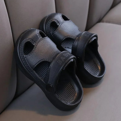 Summer New Baby Hole Shoes – Non-Slip Soft Sole Children’s Beach Sandals for Boys & Girls