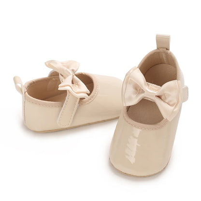 Solid Color Fashion Newborn Princess Shoes Non-Slip Cloth Bottom Shoes Girl Elegant Breathable Leisure Baby First Walking Shoes
