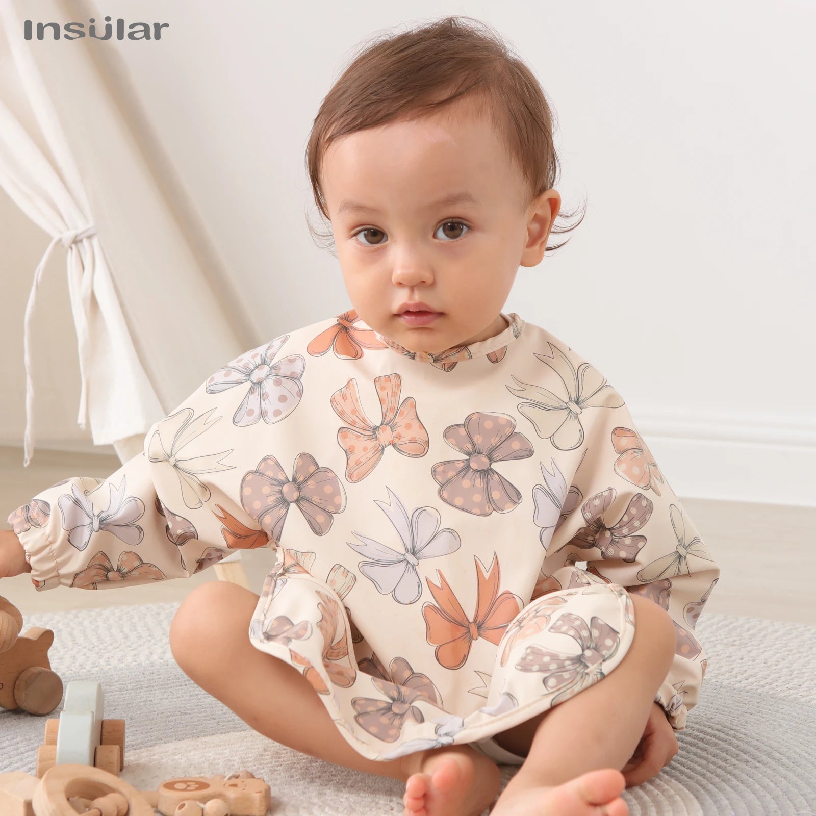 Waterproof Long-Sleeve Baby Bib with Pocket – Full-Cover Feeding Apron for Mess-Free Mealtime - Kidzy Market