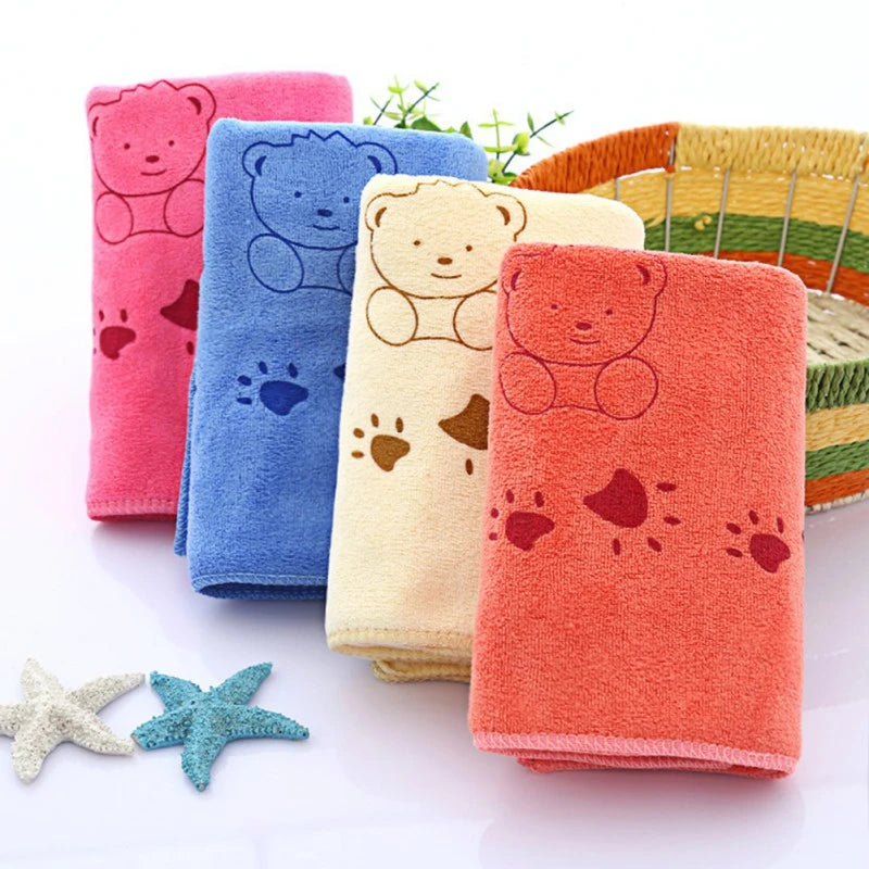 Cute Baby Cartoon Animal Heart Print Bath Towel – Absorbent Cotton Towel for Kids, Swimwear Drying