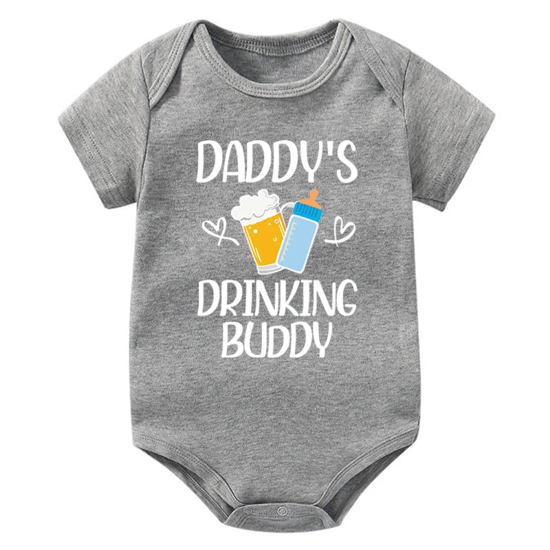 Funny "Daddy's Drinking Buddy" Newborn Baby Romper – Short Sleeve Cotton Bodysuit, Casual Summer Outfit, Perfect for Father's Day Gifts