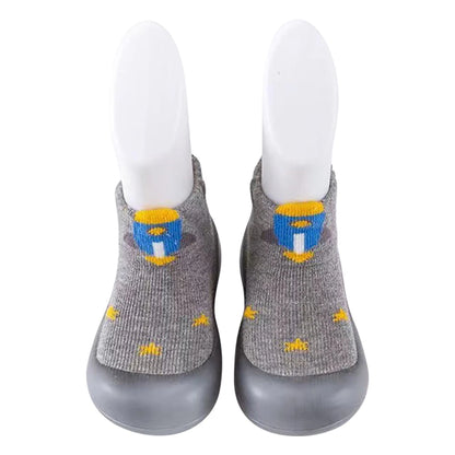 Cute and Comfy Cotton Newborn Baby First Walkers – Soft-Soled Indoor Casual Shoes, Breathable and Non-Slip Baby Shoes