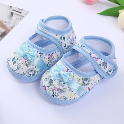 Double Heart Spring and Autumn Shoes – Soft Soled Toddler Shoes for Men & Women, 0-1 Years Old, Baby Walking Shoes (3-6-9 Months)
