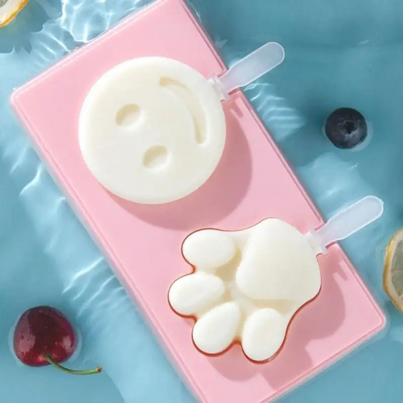 Silicone Cartoon Animal Popsicle and Ice Cream Mold with Lid and Sticks
