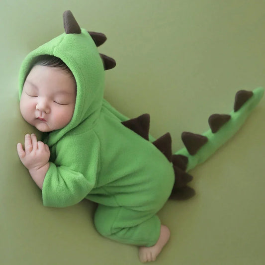 Ylsteed Newborn Dinosaur Photography Outfit – Baby Boy Jumpsuit, Infant Photoshoot Props, Cute Animal Costume for Picture Sessions