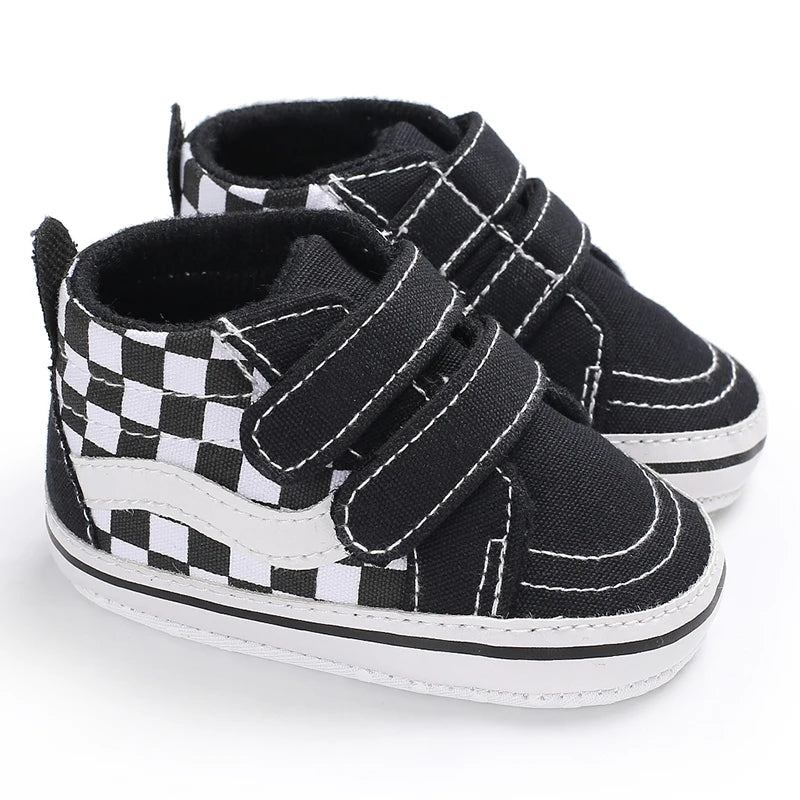 Newborn Baby Canvas Shoes – Anti-Slip Soft Sneakers for Baby Boys & Girls, Multi-Color Toddler First Walkers Crib Shoes