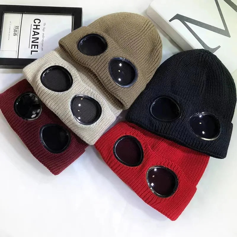 Unisex Knit Ski Beanie with Built-In Goggles — Windproof, Anti-Slip Ear-Protection Winter Hat, One Size Fits Most (54–60 cm / 21–23.6 in)