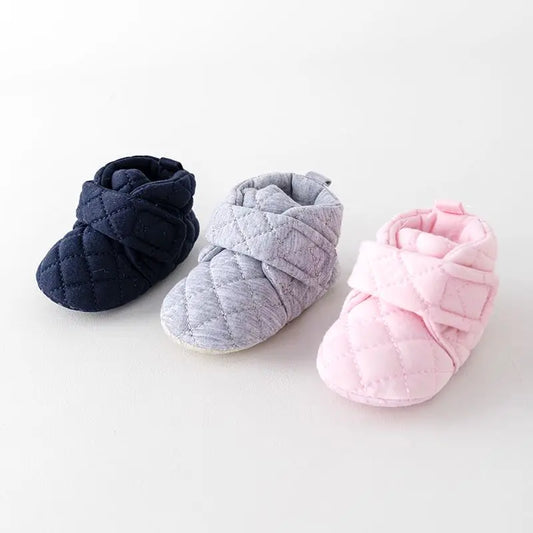 Baby Winter Soft Cotton Indoor Newborn Toddler Prewalking Sneaker for 0-9-18 Months Baby Girls and Boys