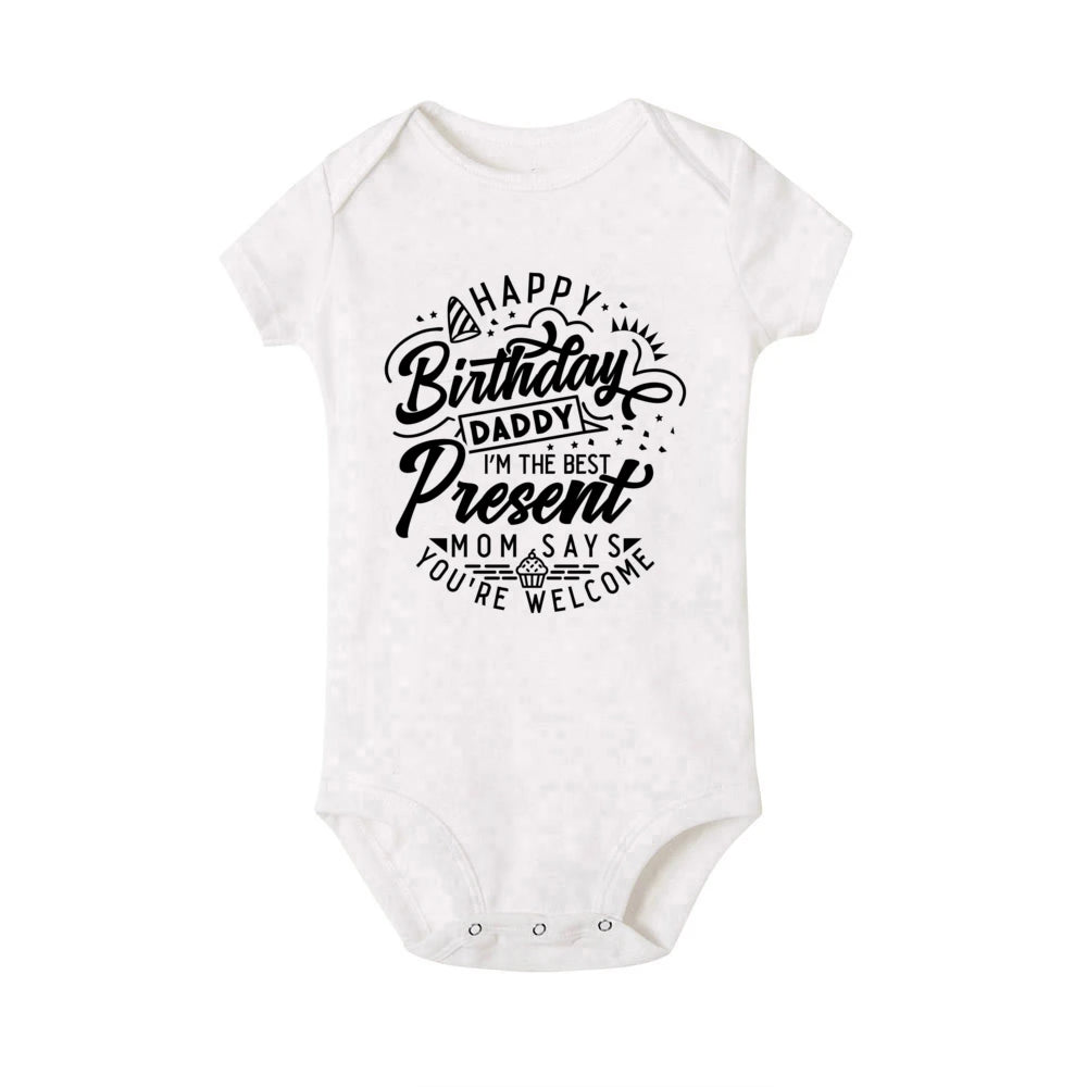 “Happy Birthday Daddy, I Love You” – Adorable Newborn Baby Bodysuit, Short-Sleeve Infant Romper, Perfect Birthday Gift for Dad