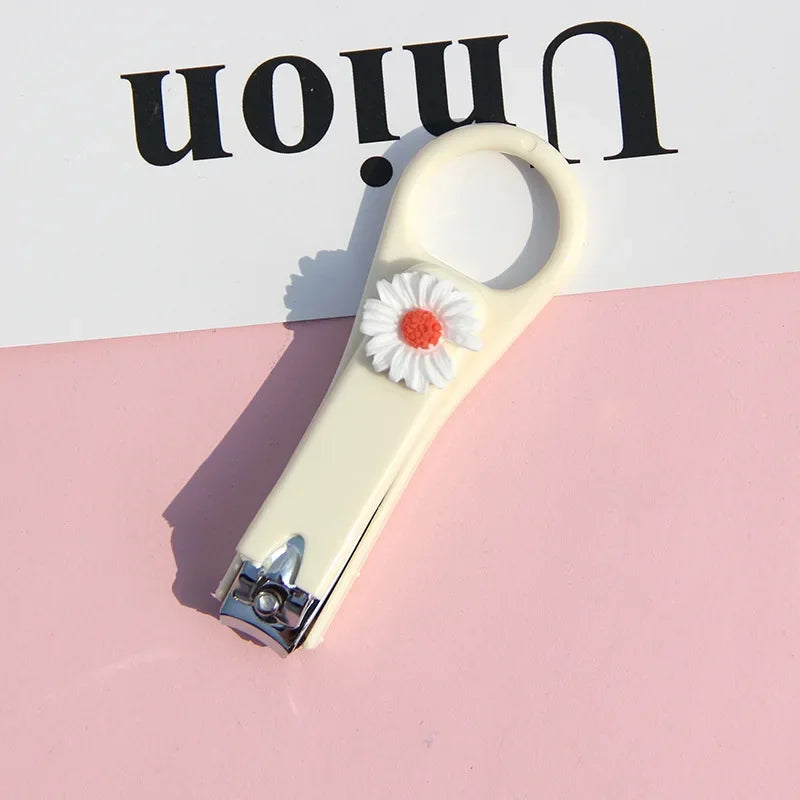 Cartoon Animal Fruit Nail Clippers for Kids, Nail Scissor Cutter, Trimmer, and Beauty Nail Scissors for Children
