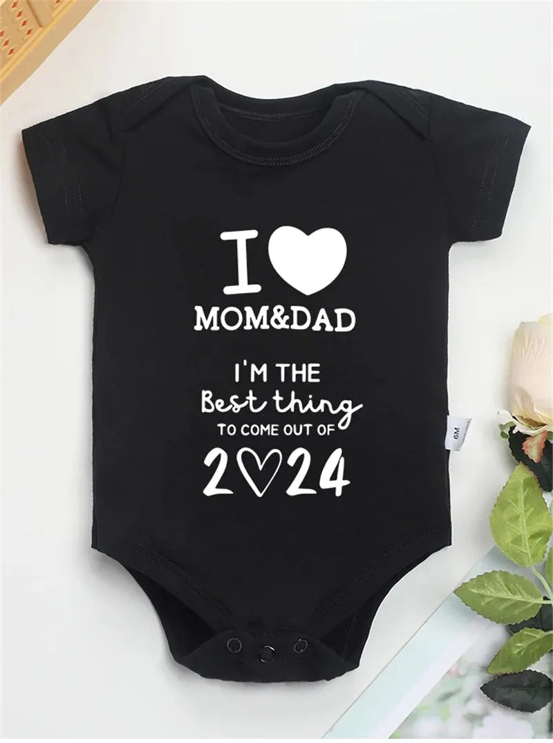 I Love Mom & Dad Baby Romper – Cute Newborn Bodysuit for Boys & Girls, Comfortable Cotton Outfit